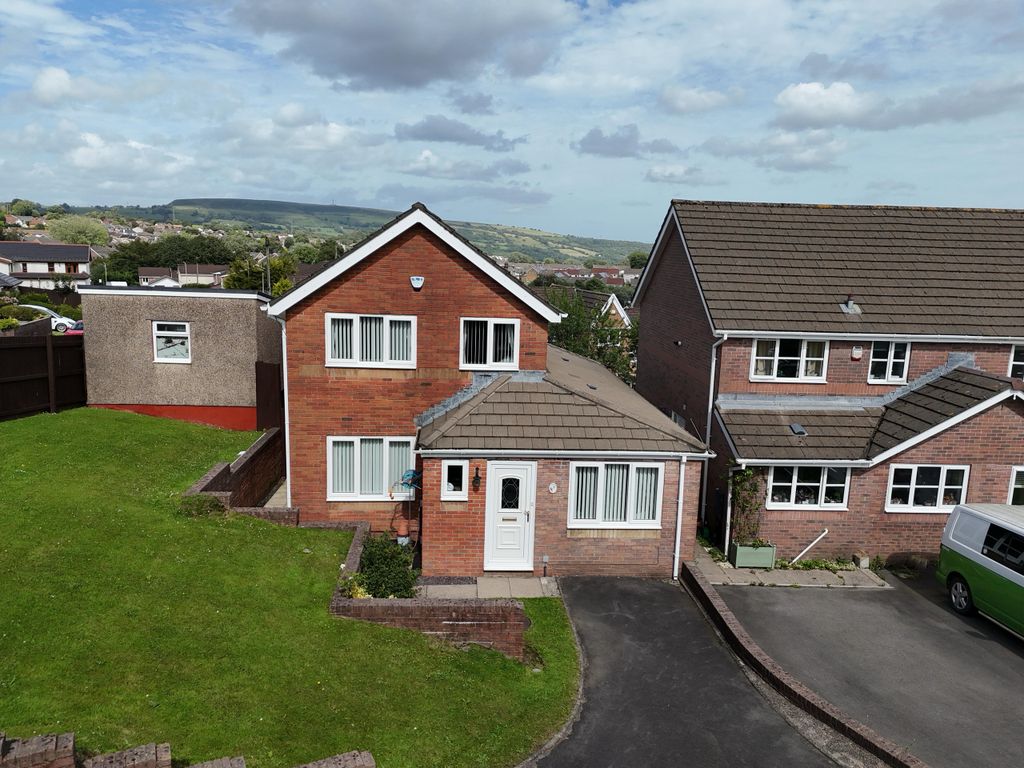 Property photo 1 of 22 955A2161-7Fd6-4695-B9A6-B8Fe221726Dd.Jpeg