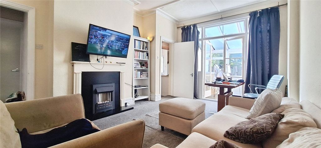 Property photo 3 of 12 Reception Room