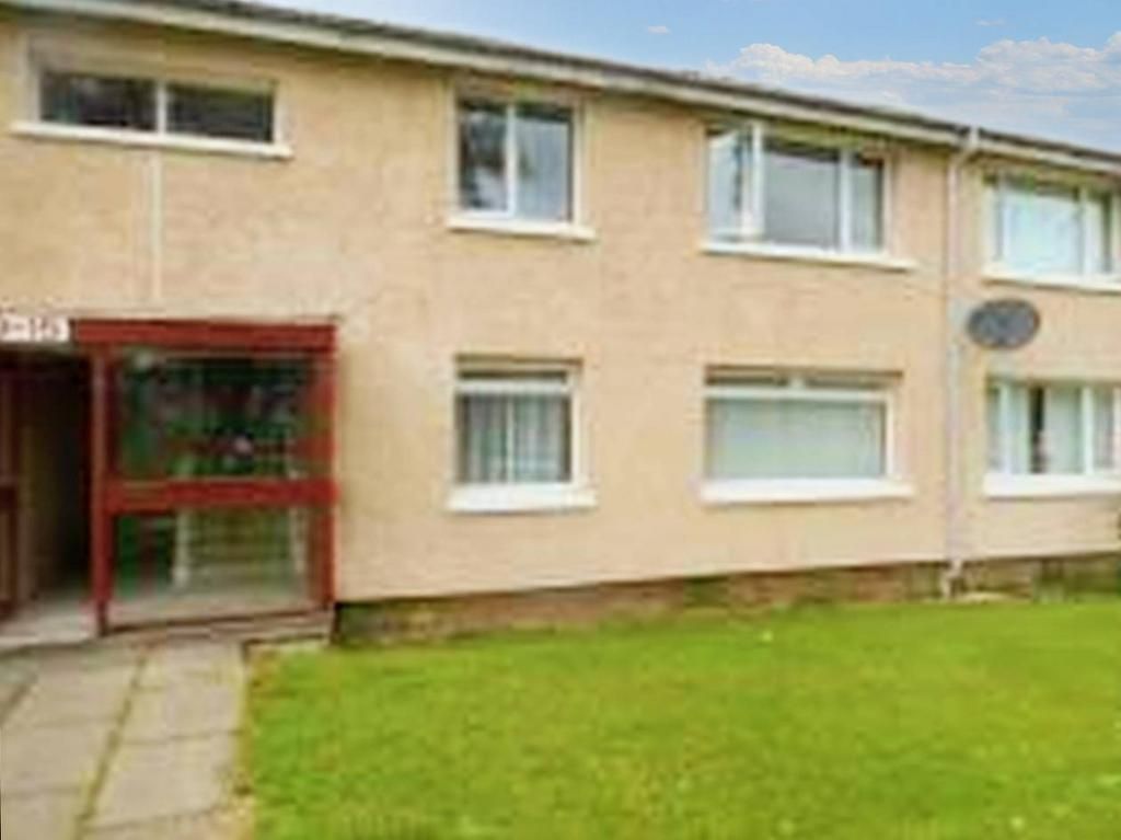 Property photo 1 of 2