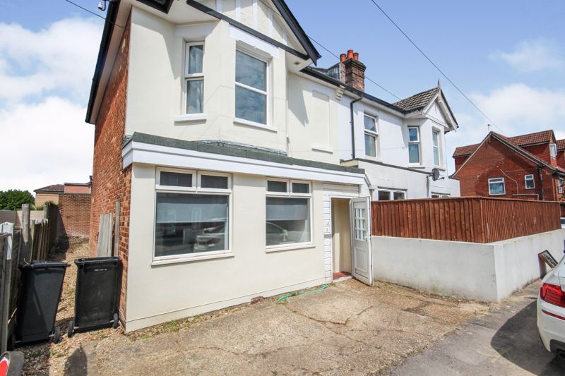 Property photo 3 of 11 Photo 10