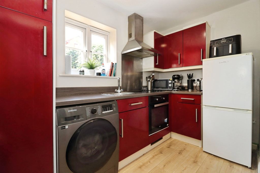 Property photo 2 of 16 Pbox-Img.Jpg