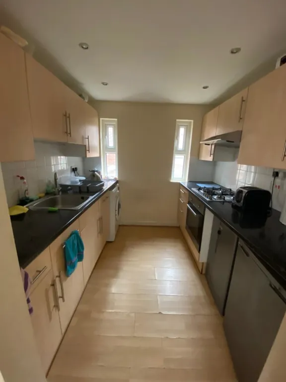 Property photo 2 of 5