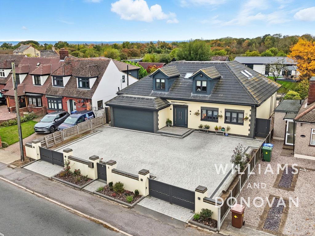 Property photo 1 of 52 Picture1