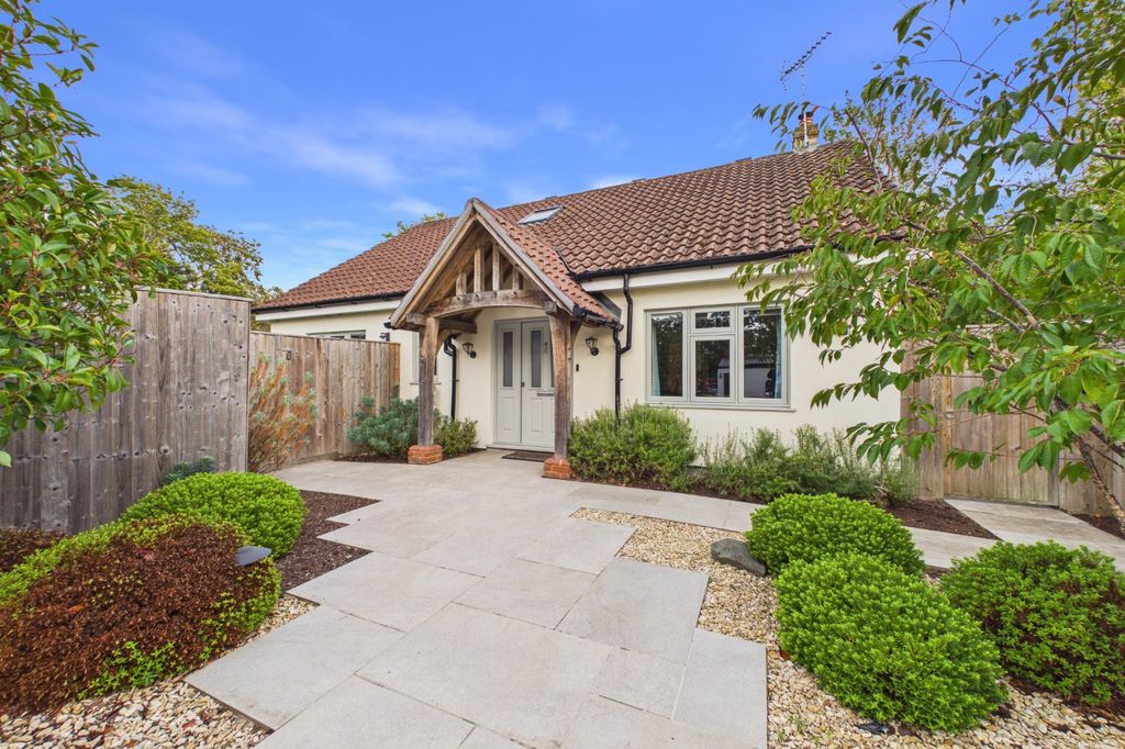 Property photo 1 of 20 Picture No. 22