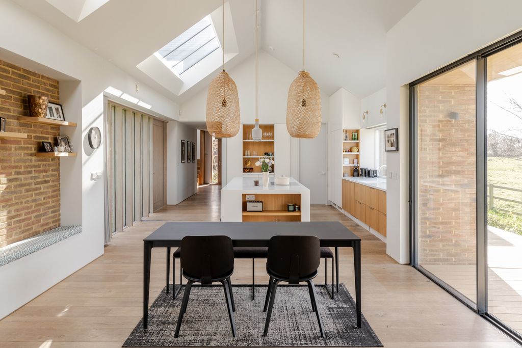 Property photo 2 of 29 332568 - 20260317-Loxley-Stables_Tmh-7_Hi_Res.Jpg