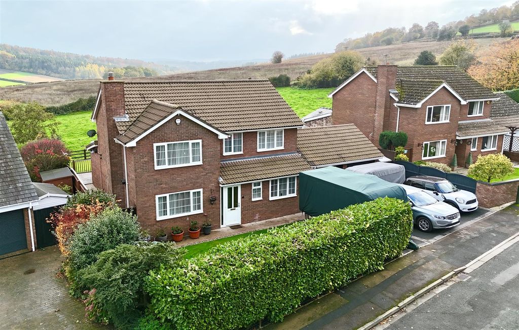 Property photo 1 of 24