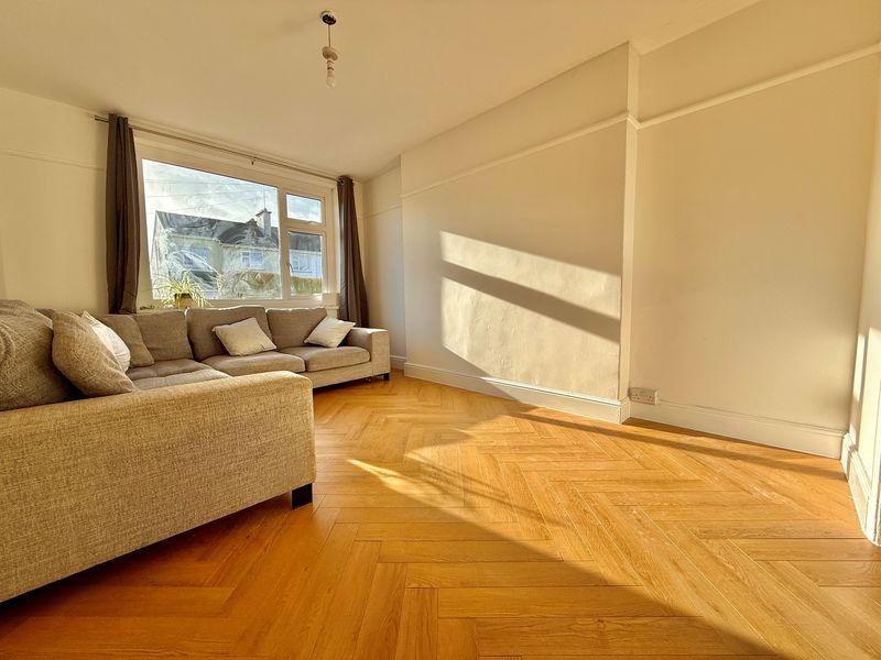 Property photo 3 of 24 Photo 3