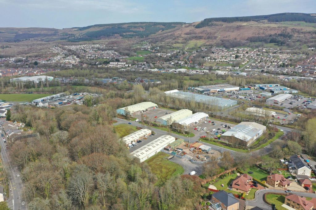 Property photo 3 of 5 Kqf9Ce_W.Jpeg