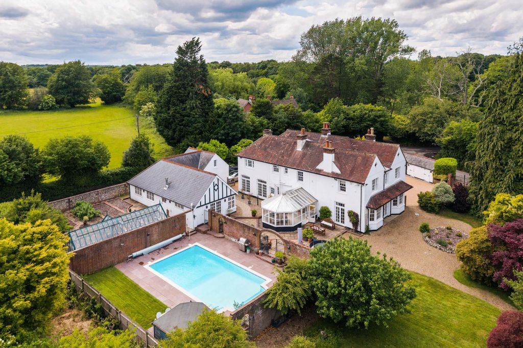 Property photo 1 of 32 Image