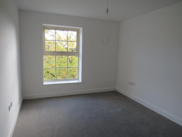 Property photo 3 of 5 Bedroom 1