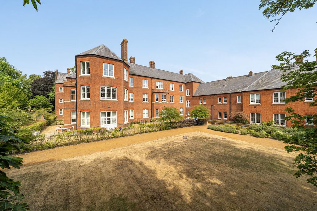 Property photo 1 of 20 1495462-1-6A60A99...