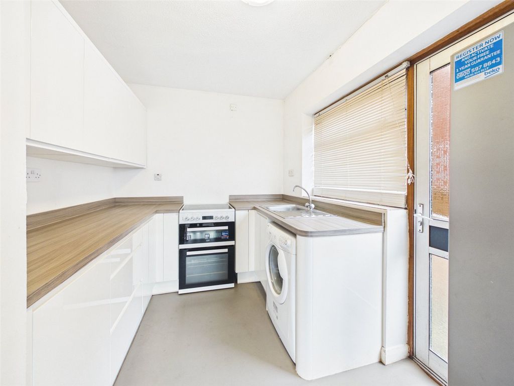 Property photo 2 of 11 Picture No. 02