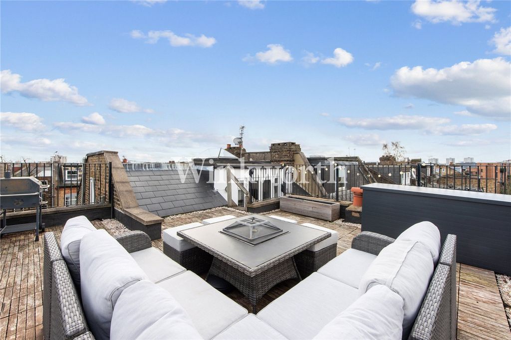 Property photo 3 of 17 Picture No. 50