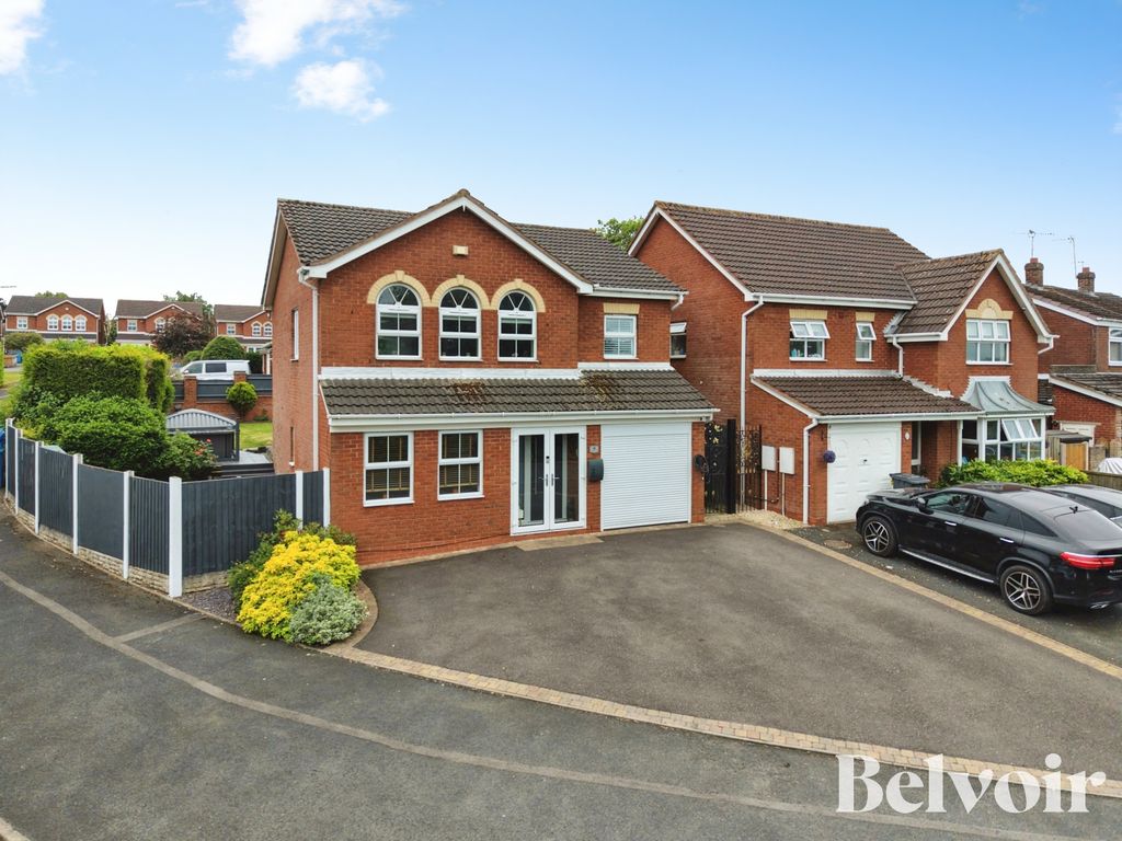 Property photo 1 of 34