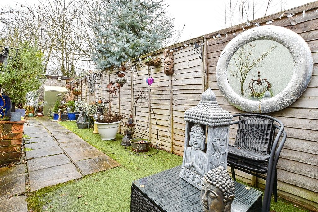 Property photo 2 of 8 Rear Garden