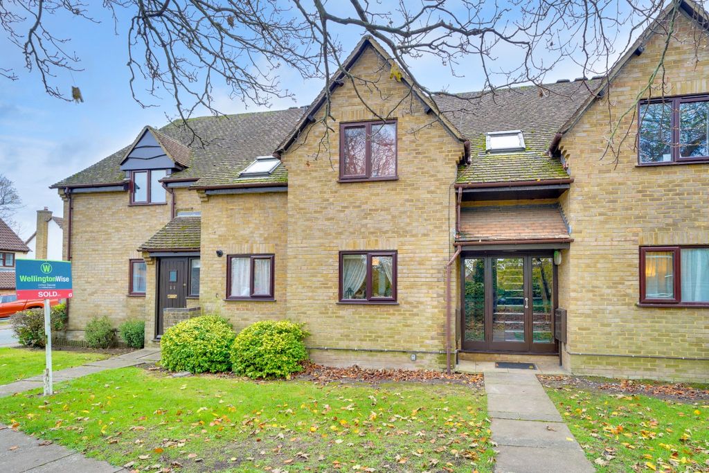 Property photo 1 of 12 4706720