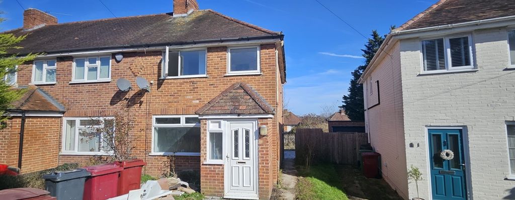 Property photo 1 of 4 Front