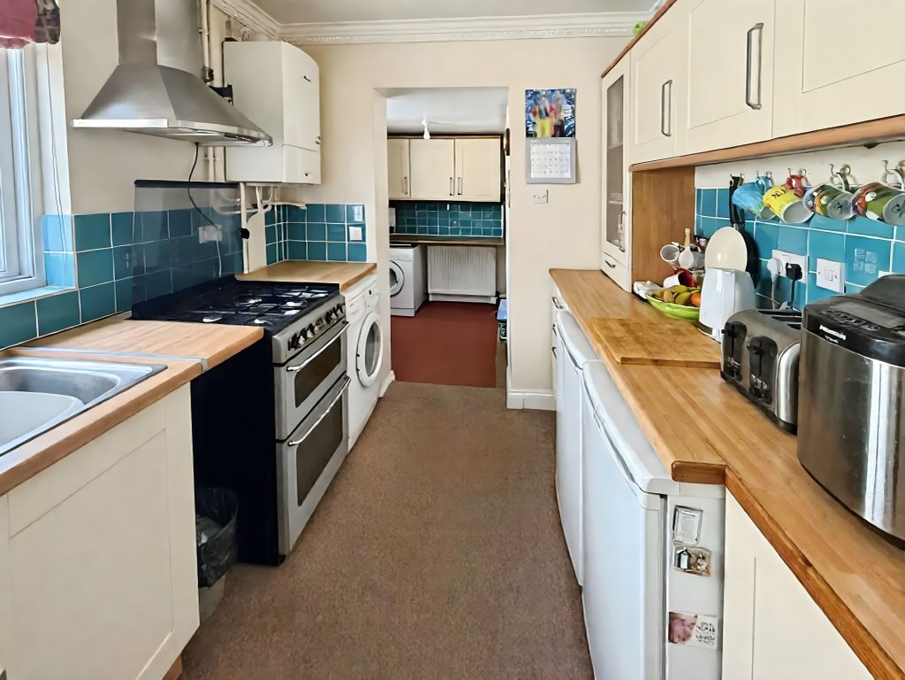 Property photo 2 of 8 Gallery