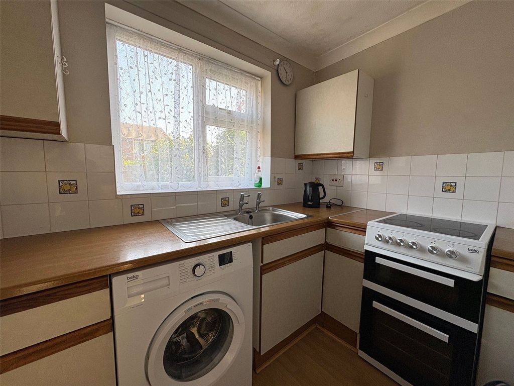 Property photo 3 of 8 Picture No. 05