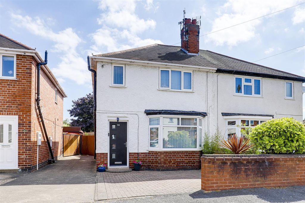 Property photo 1 of 20 1725.Jpg
