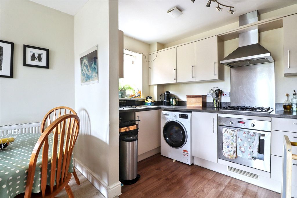 Property photo 3 of 9 Kitchen / Diner