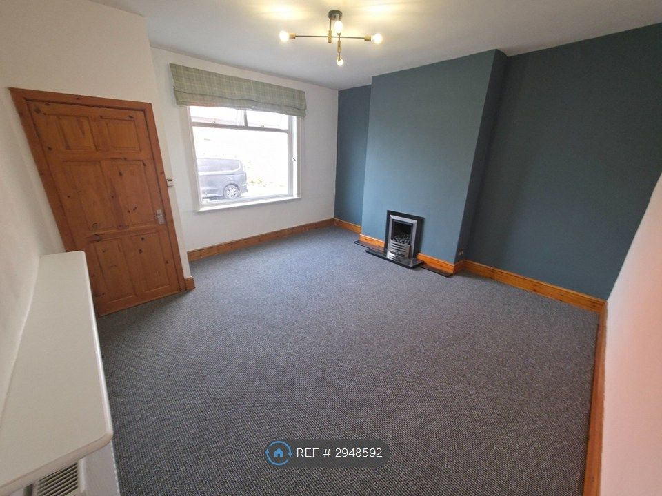 Property photo 2 of 15 Living Room