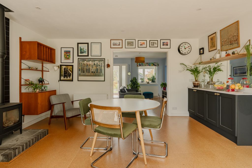 Property photo 2 of 25 315492 - _A742526-Hdr.Jpg