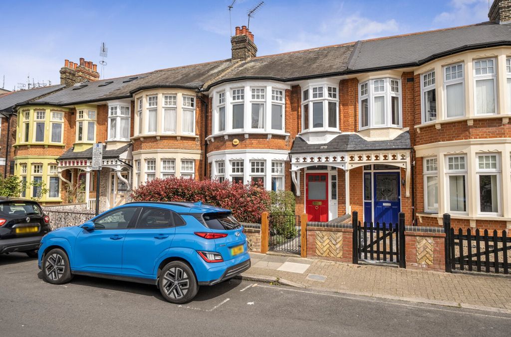 Property photo 2 of 17 Front Facade