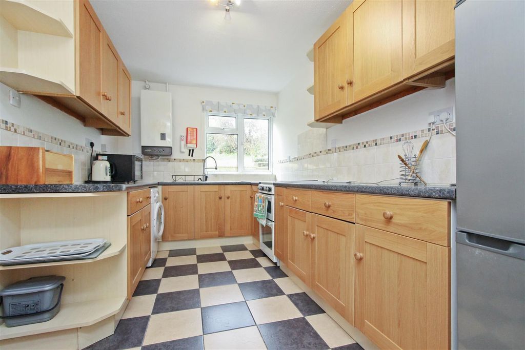 Property photo 2 of 16 Picture 2