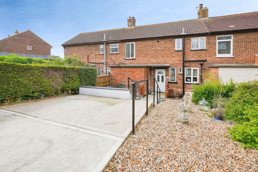 Property photo 1 of 16 Pbox-Img.Jpg