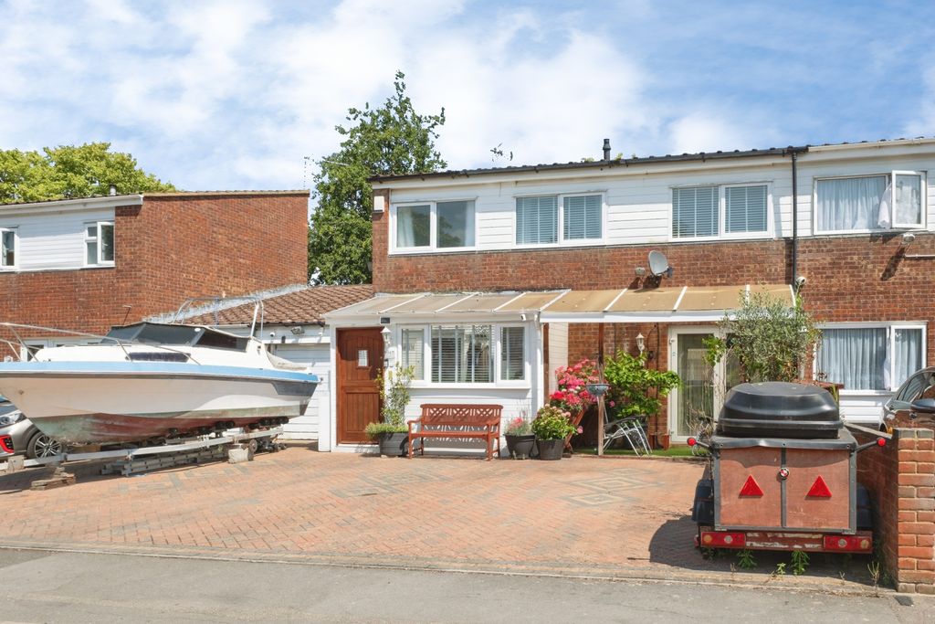 Property photo 1 of 22