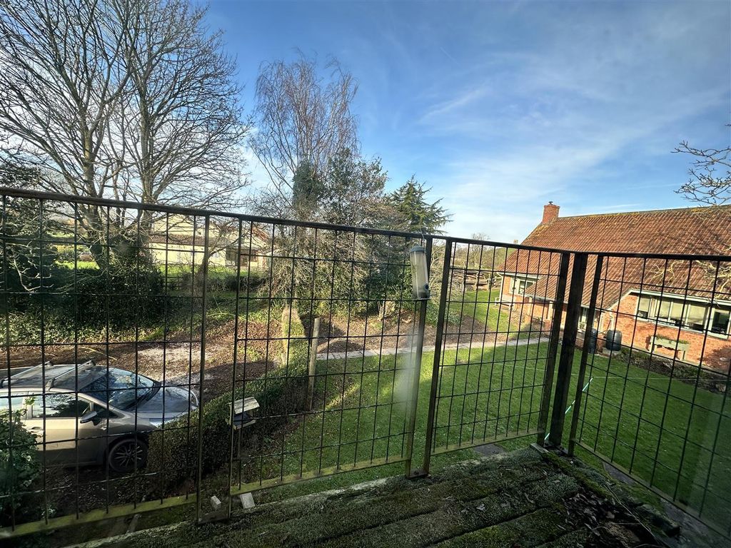 Property photo 1 of 12 Img_3231.Jpg