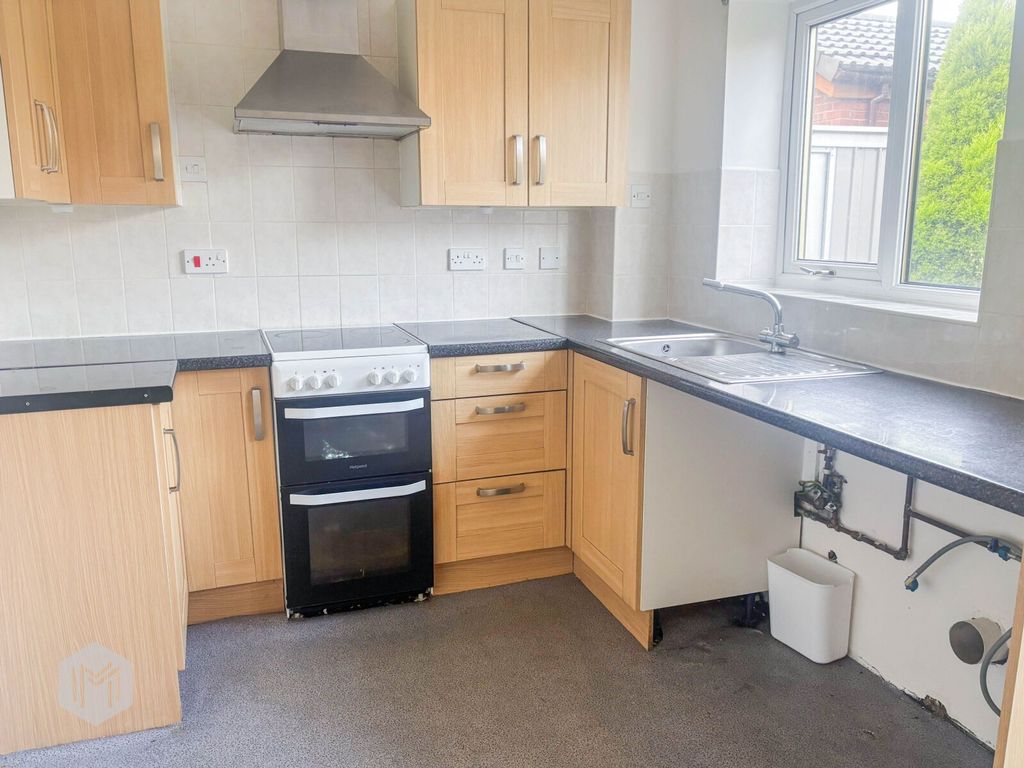 Property photo 2 of 10 Picture No. 09