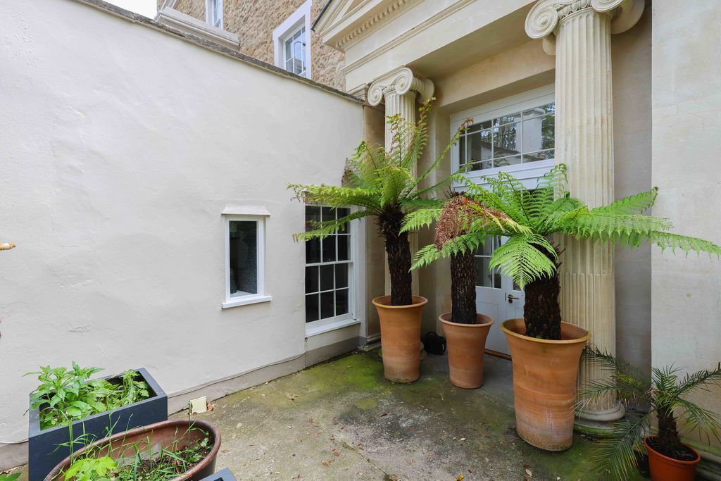 Additional image 7 of 2 bed flat for saleMarine Hill, Clevedon BS21