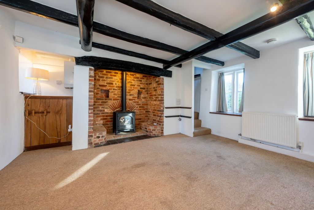 Property photo 3 of 31