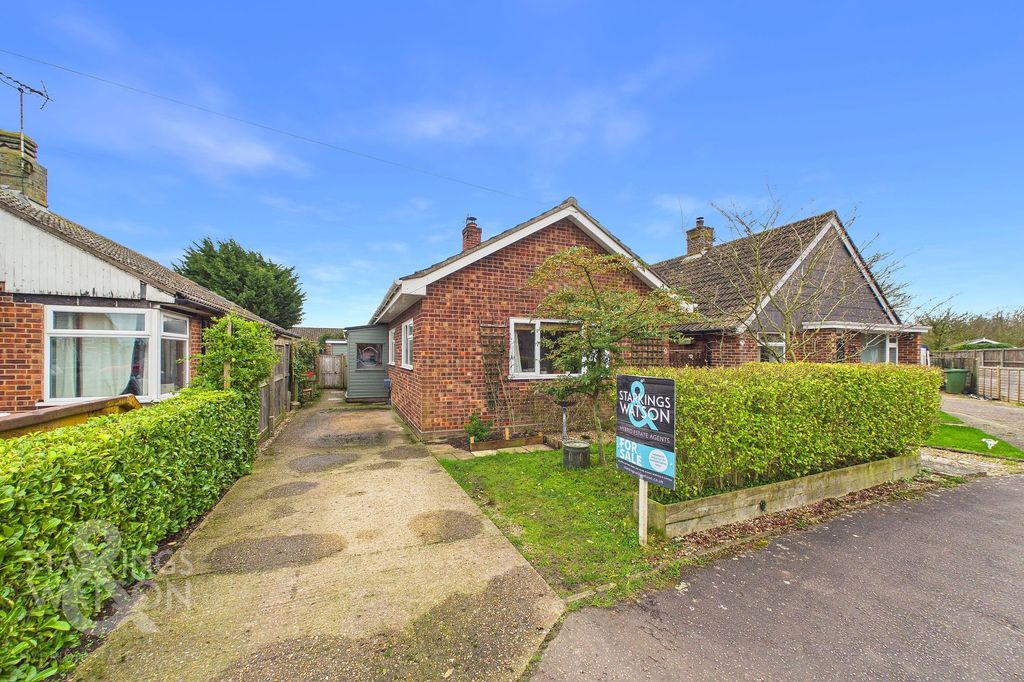 Property photo 1 of 27
