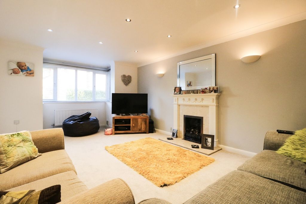 Property photo 3 of 17 2-Img_8116