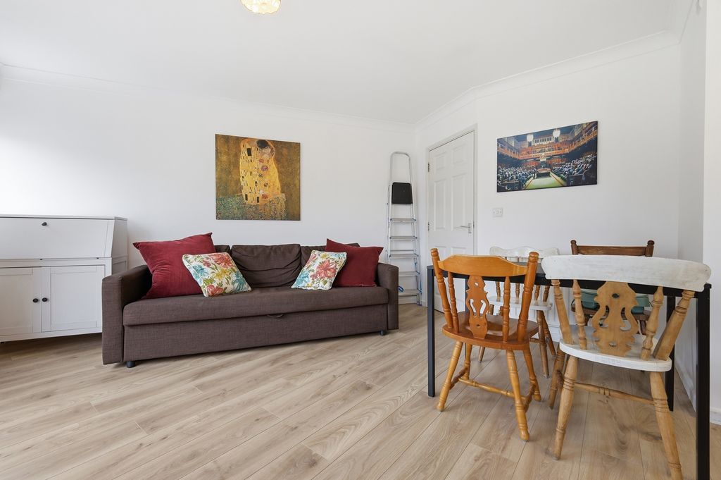 Property photo 3 of 15 3