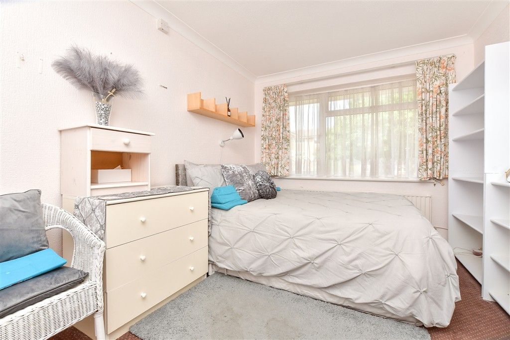 Property photo 2 of 16 Bedroom 2