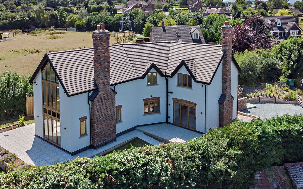 Property photo 1 of 22 Damson Rise