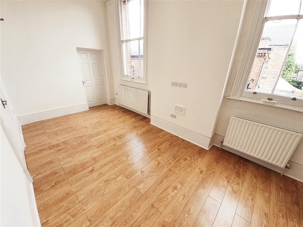 Property photo 3 of 7 Image