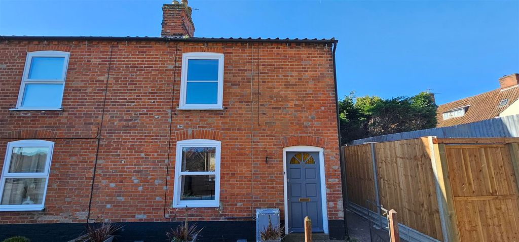 Property photo 1 of 19