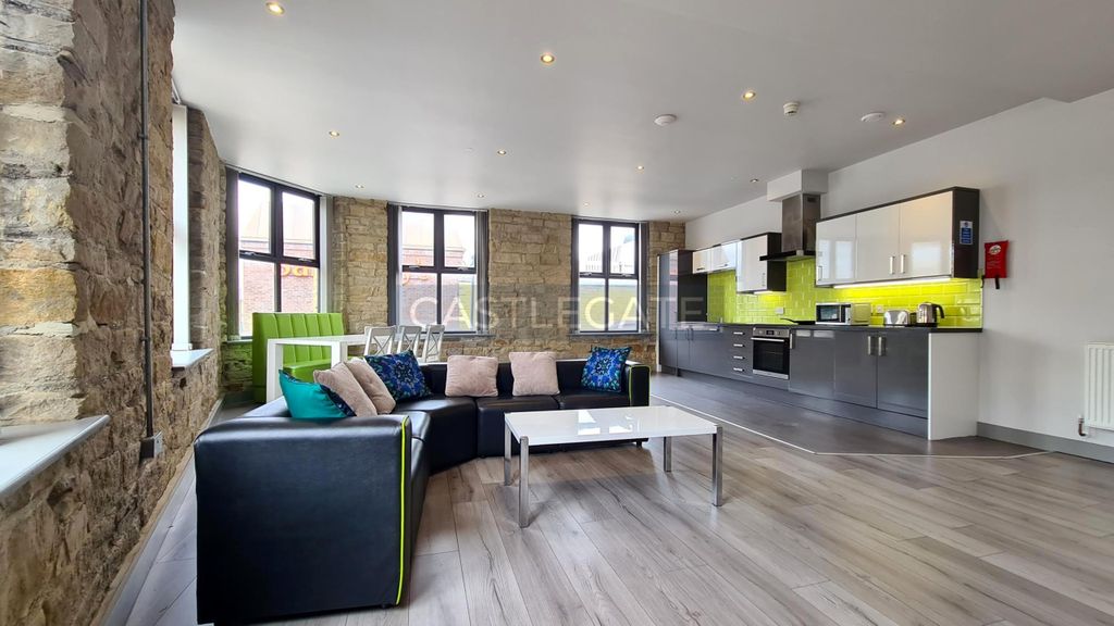Property photo 1 of 13 Flat 4, Dundas Works, 15-17 Dundas Street, Huddersfield, HD1 2He (10)