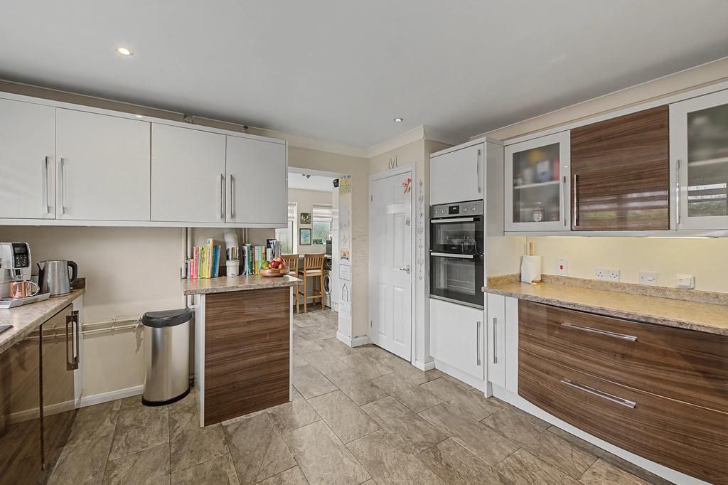 Property photo 2 of 24 Photo 2