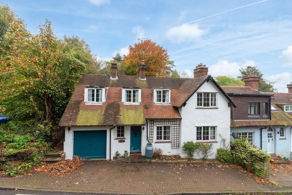 Property photo 1 of 27