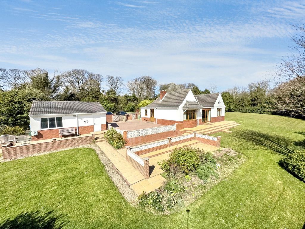 Property photo 1 of 27