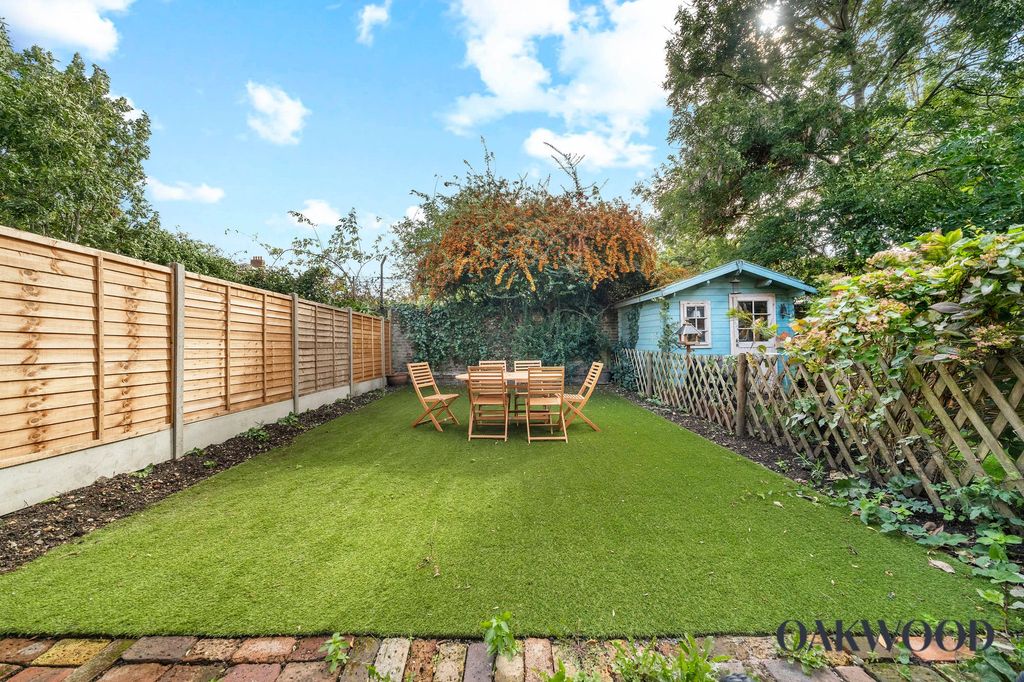 Property photo 2 of 16
