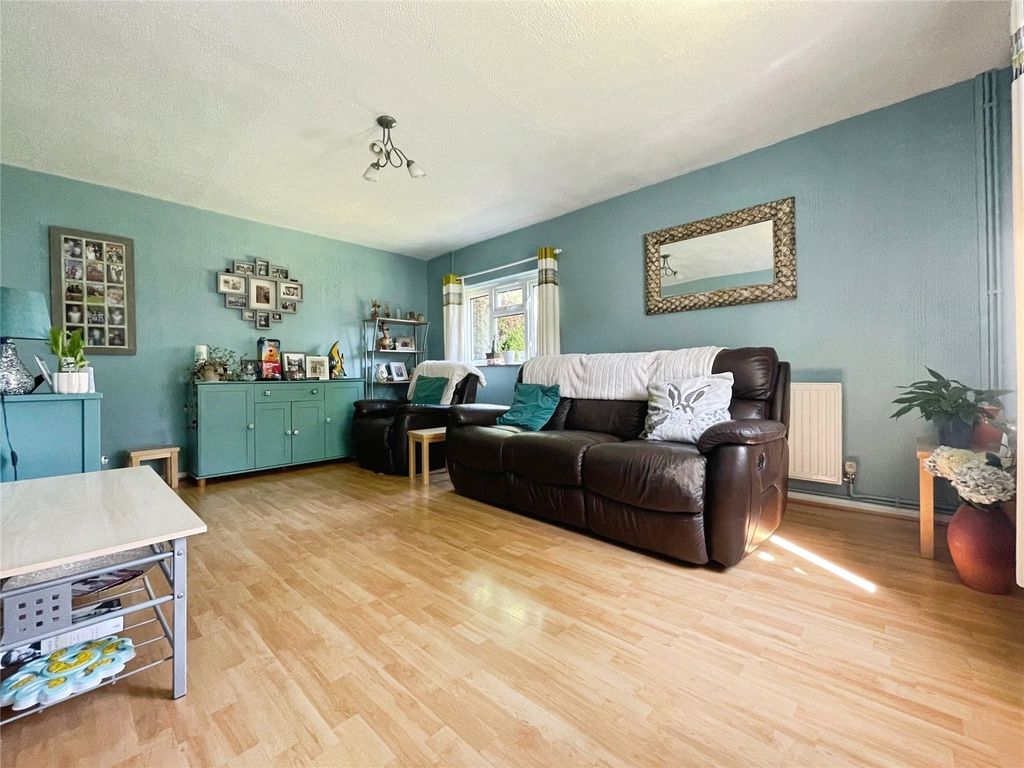 Property photo 3 of 16 Picture No. 08