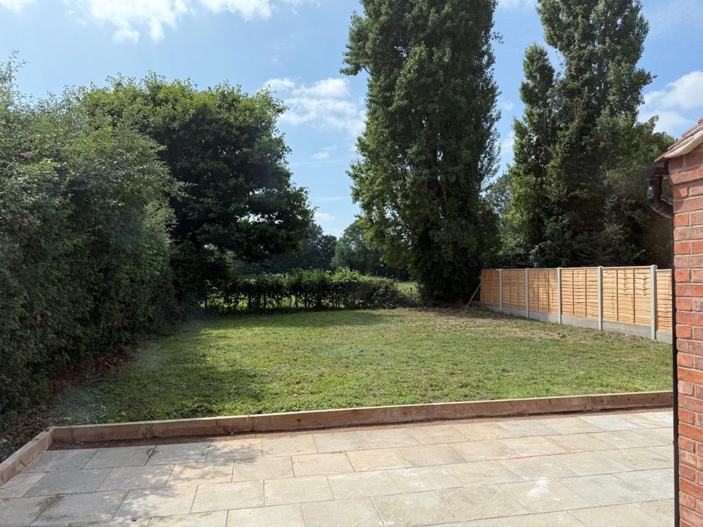 Property photo 3 of 23 3189454