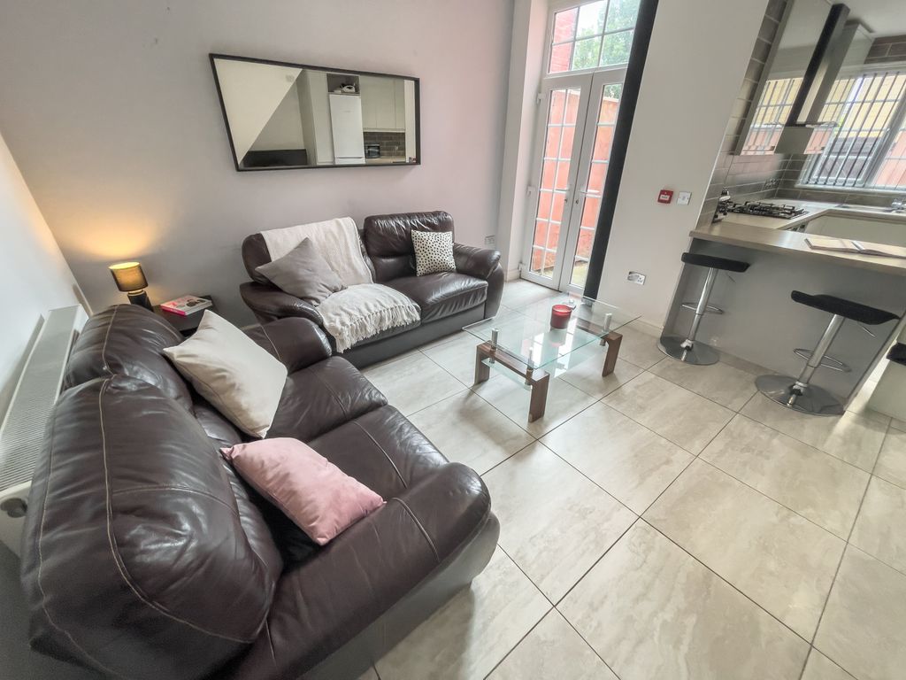 Property photo 1 of 5 Img_1356